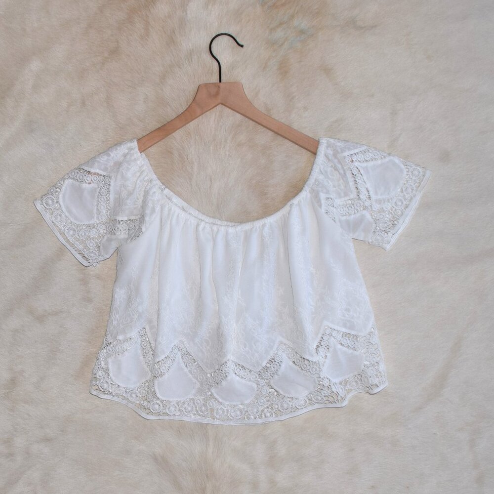 Vintage White Lace Crop Top